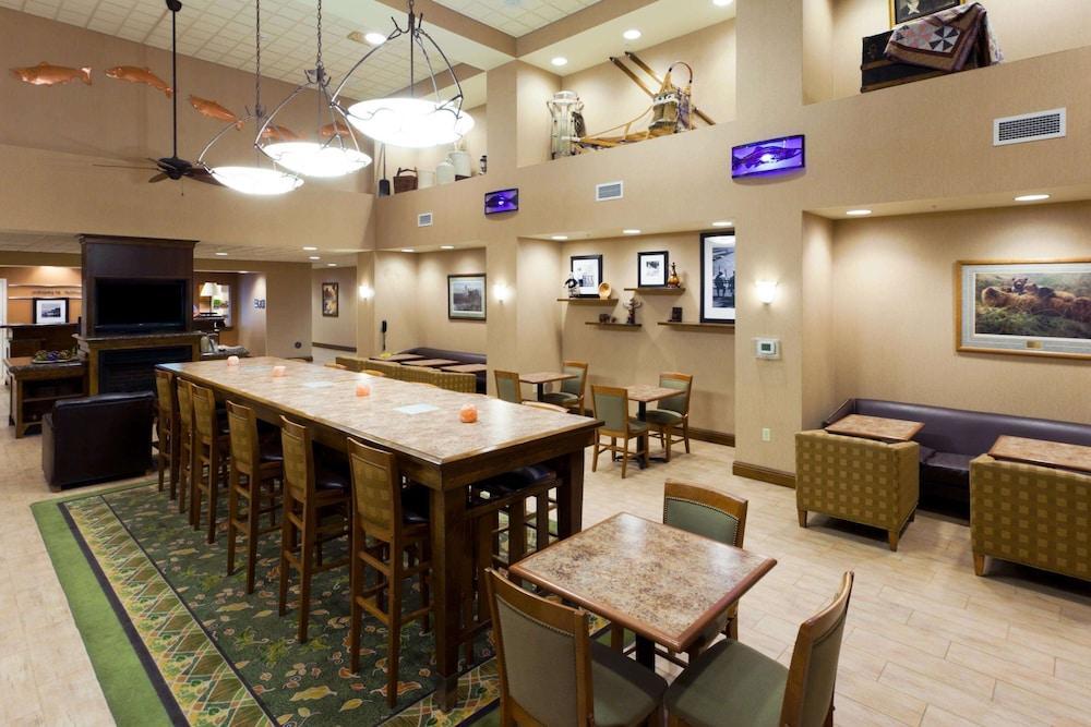 Hampton Inn & Suites Fairbanks Kültér fotó