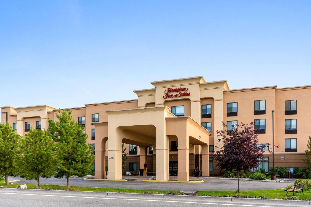 Hampton Inn & Suites Fairbanks Kültér fotó