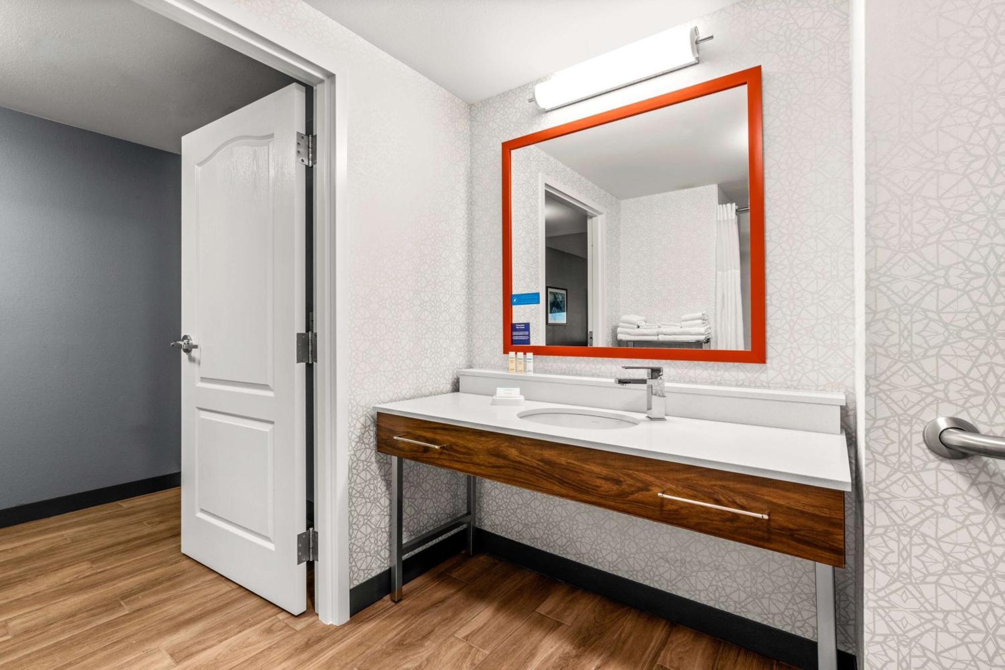 Hampton Inn & Suites Fairbanks Kültér fotó