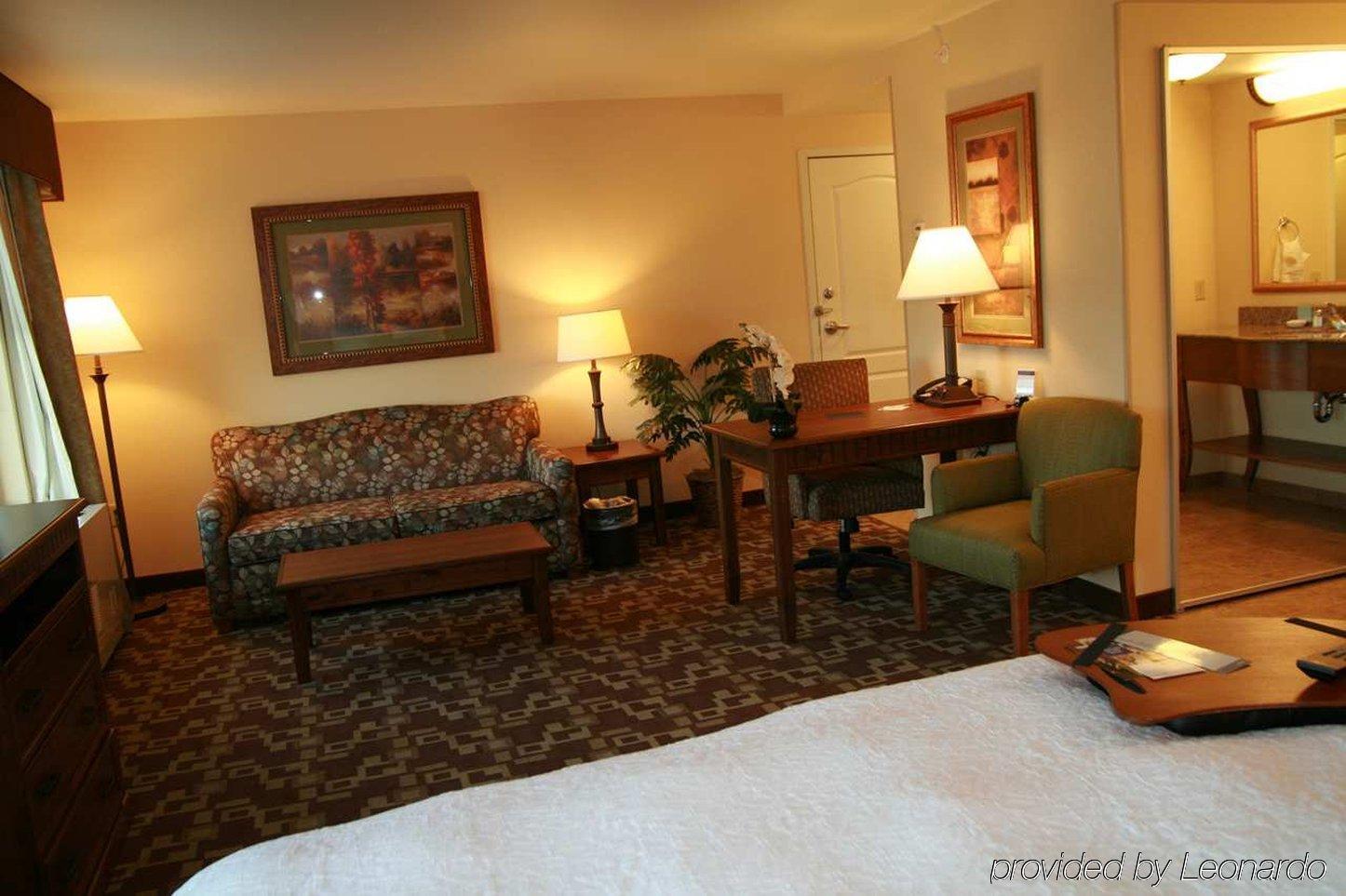 Hampton Inn & Suites Fairbanks Szoba fotó